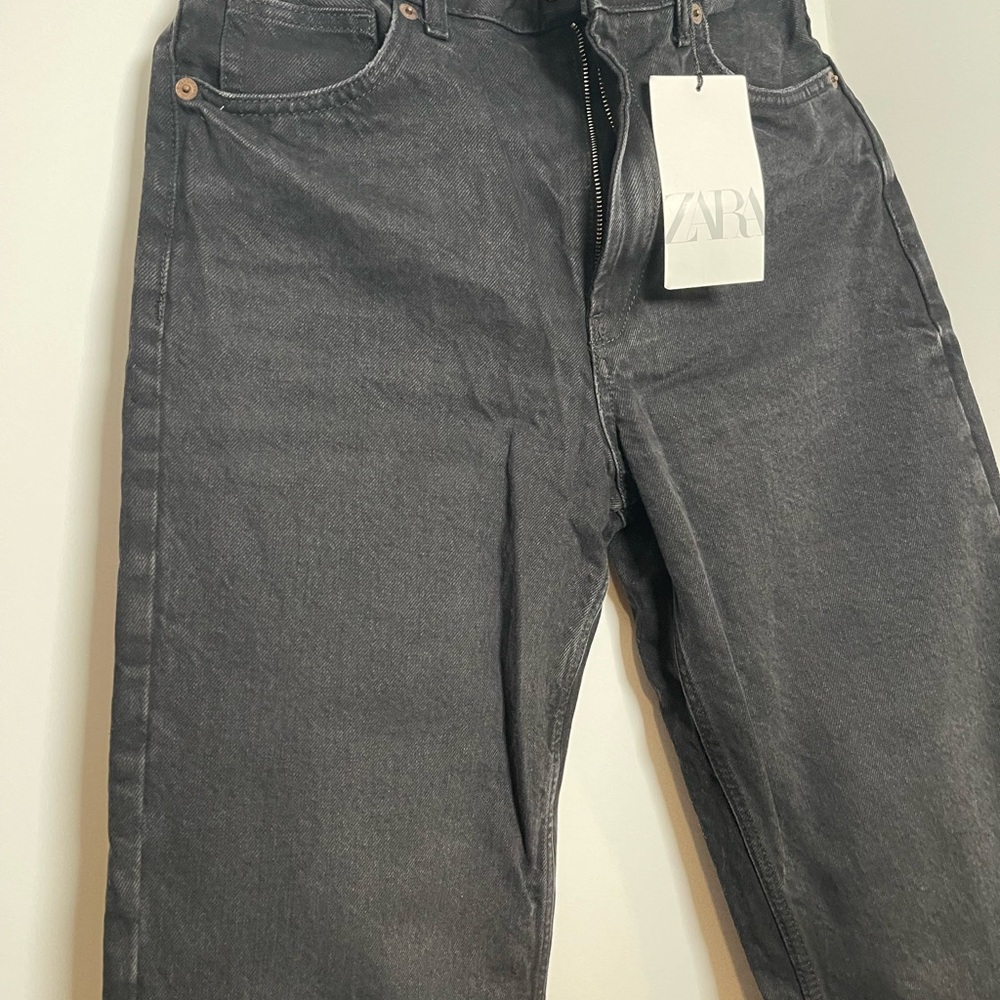 Zara Men's Charcoal Relaxed Jeans
